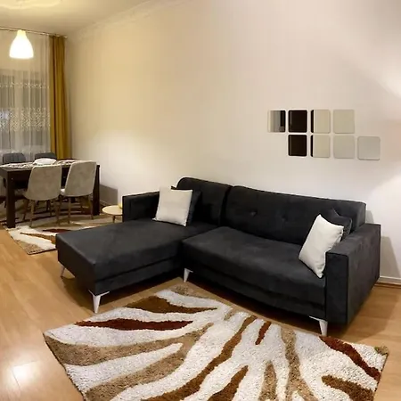 Apartment Merkezde 3+1 Full Daire Ankara